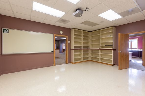Office For Lease: 2801 Plant St, Rapid City, SD 57702